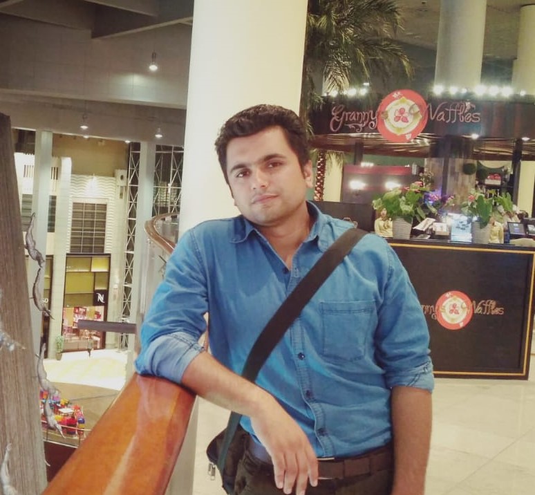 adeel-seo-expert-author-clickfanatics-copywriter